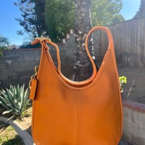 Coach reissue ergo shoulder bag in carrot 🥕